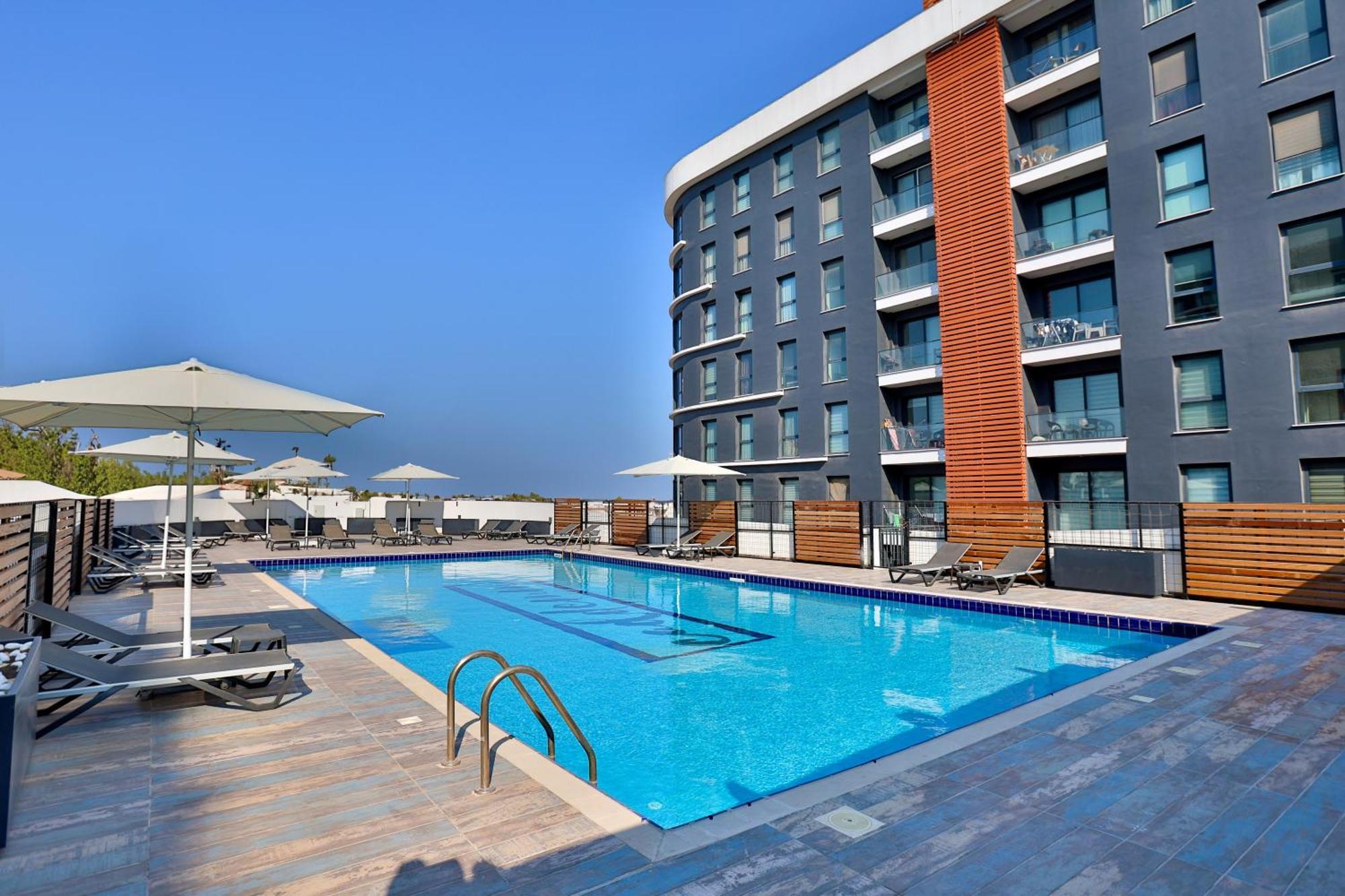 Caddem Inn Hotel ฟามากุสต้า ภายนอก รูปภาพ